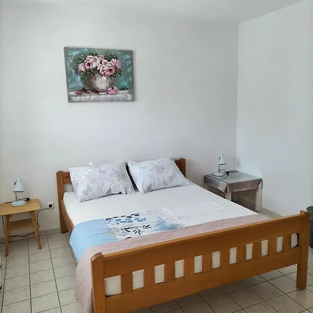 Studie-apartment In Makarska, Kroatien *