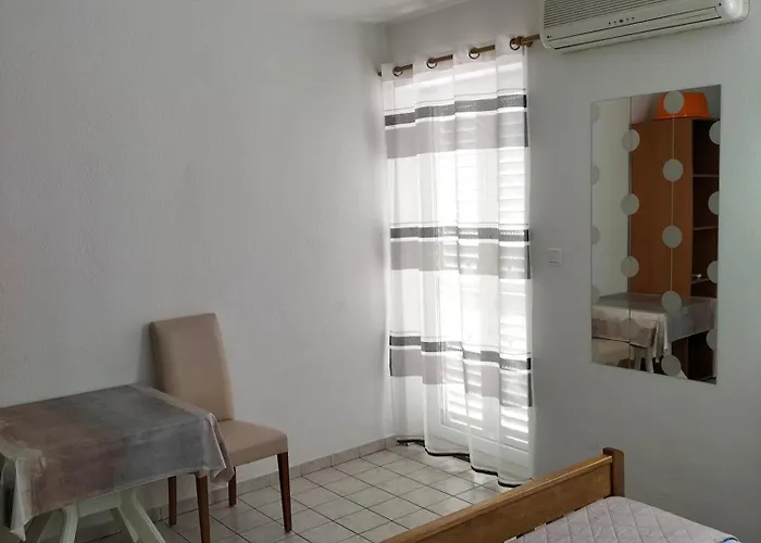 Studie-apartment In Makarska, Kroatien شقة
